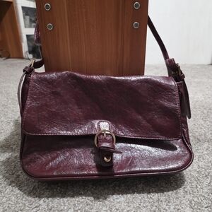 Elegant Burgundy Leather Shoulder Bag